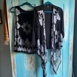 Chic Black and White Women's Cardigan Set